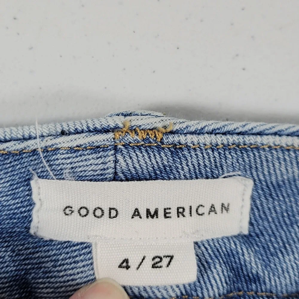 GOOD AMERICAN‎ High Rise Distressed Frayed Hem Light Wash Denim Jeans